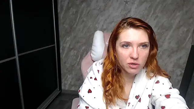 Reginasmilee online show from February 23, 2026, 4:21 am