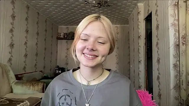 Snapshot of Jeneienal_1 chatting on August 2, 2026, 2:59 pm Jeneienal 1 online show from August 2, 2026, 2:59 pm