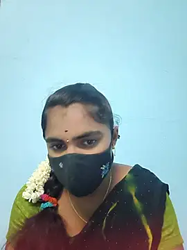 Snapshot of Megavarthinii chatting on June 24, 2026, 4:17 pm Megavarthinii online show from June 24, 2026, 4:17 pm