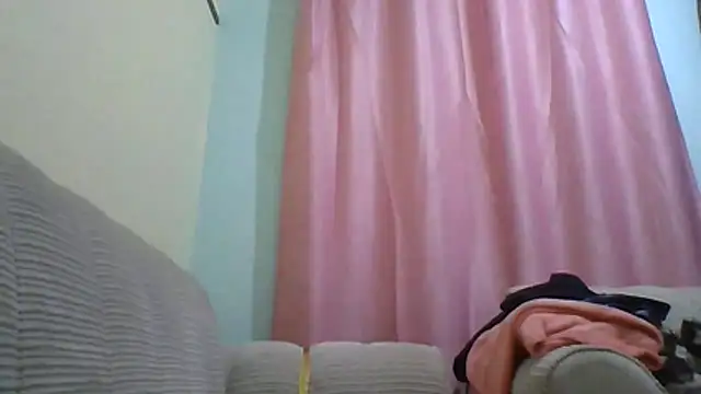Snapshot of Savannah_Leex chatting on July 11, 2026, 3:15 pm Savannah Leex online show from July 11, 2026, 3:15 pm