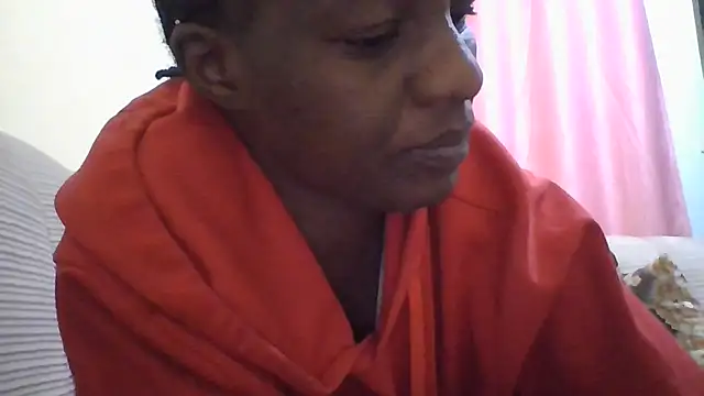 Snapshot of Savannah_Leex chatting on July 13, 2026, 6:11 pm Savannah Leex online show from July 13, 2026, 6:11 pm