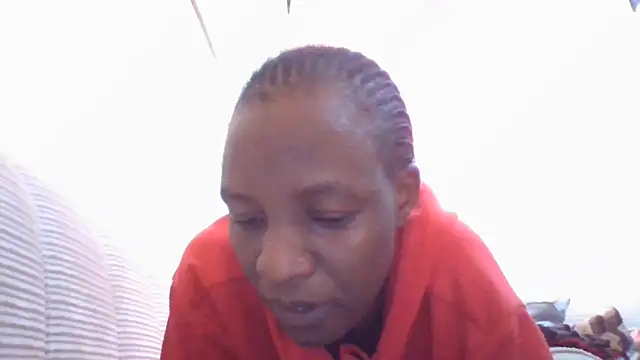 Snapshot of Savannah_Leex chatting on July 14, 2026, 10:32 am Savannah Leex online show from July 14, 2026, 10:32 am