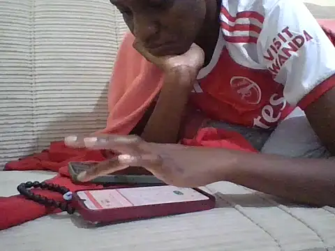 Snapshot of Savannah_Leex chatting on July 27, 2026, 6:48 pm Savannah Leex online show from July 27, 2026, 6:48 pm