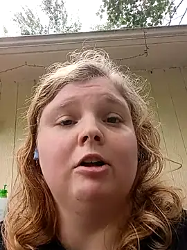 Snapshot of Velvet_Tithe chatting on June 25, 2026, 5:28 pm Velvet Tithe online show from June 25, 2026, 5:28 pm