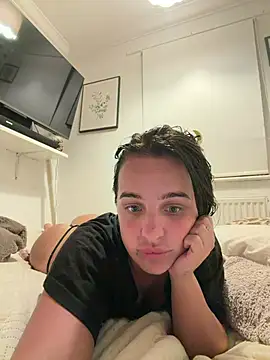Snapshot of rubylouisess_ chatting on June 26, 2026, 11:09 pm rubylouisess online show from June 26, 2026, 11:09 pm