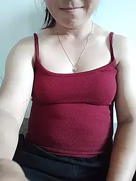 Snapshot of diana_jj chatting on June 25, 2026, 5:45 am diana jj online show from June 25, 2026, 5:45 am