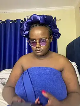 Bustyy Bitch online show from July 19, 2026, 1:04 pm