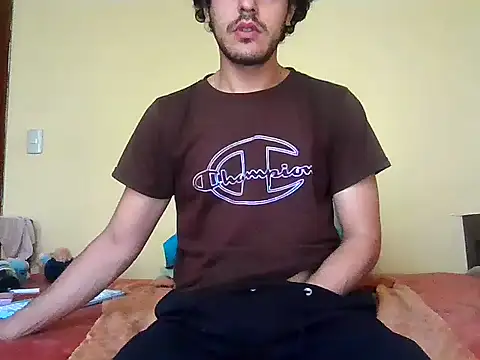 Snapshot of Hectorssuarez chatting on June 28, 2026, 9:21 pm Hectorssuarez online show from June 28, 2026, 9:21 pm