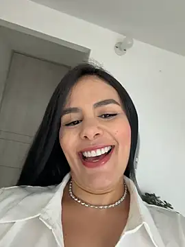 Snapshot of PamelaCosta chatting on July 19, 2026, 2:32 pm PamelaCosta online show from July 19, 2026, 2:32 pm