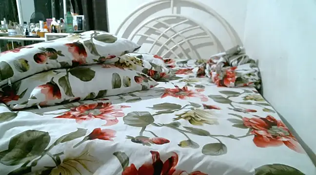 Snapshot of dominant_mistress69 chatting on January 23, 2025, 12:19 pm dominant mistress69 online show from January 23, 2025, 12:19 pm