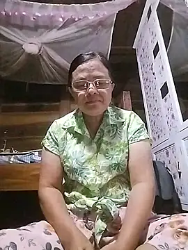 Snapshot of Kaly_love chatting on July 2, 2026, 9:10 pm Kaly love online show from July 2, 2026, 9:10 pm