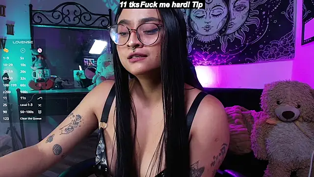Snapshot of tabaressofi chatting on June 30, 2026, 6:53 pm tabaressofi online show from June 30, 2026, 6:53 pm