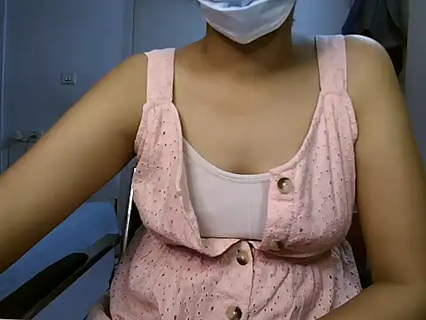 Snapshot of horny_prisha chatting on July 11, 2026, 11:57 am horny prisha online show from July 11, 2026, 11:57 am