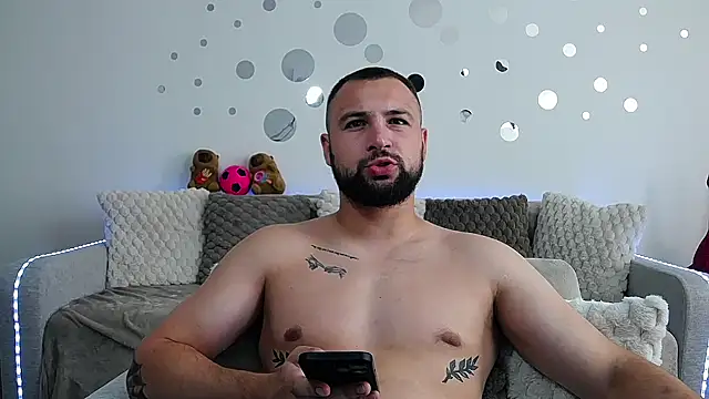Snapshot of liam_studd chatting on July 3, 2026, 4:08 am liam studd online show from July 3, 2026, 4:08 am