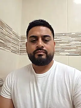 Snapshot of El-Inge-Godin chatting on July 8, 2026, 4:22 pm El-Inge-Godin online show from July 8, 2026, 4:22 pm