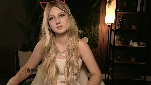 Snapshot of Aliselle chatting on July 9, 2026, 3:38 pm Aliselle online show from July 9, 2026, 3:38 pm