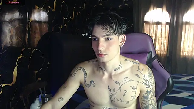 Snapshot of apolo_new chatting on July 14, 2026, 9:42 pm apolo new online show from July 14, 2026, 9:42 pm