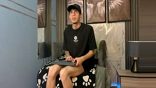 Snapshot of Pacomaster chatting on July 11, 2026, 3:20 am Pacomaster online show from July 11, 2026, 3:20 am
