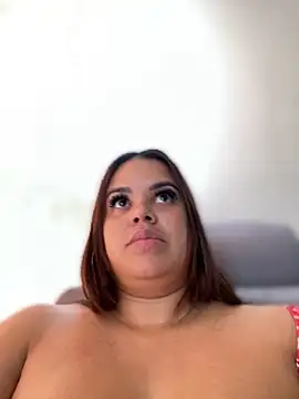 Snapshot of AliceStarshine chatting on February 9, 2025, 9:28 pm AliceStarshine online show from February 9, 2025, 9:28 pm