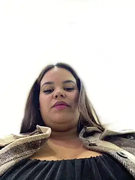 Snapshot of AliceStarshine chatting on February 14, 2025, 9:21 pm AliceStarshine online show from February 14, 2025, 9:21 pm