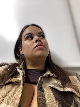 Snapshot of AliceStarshine chatting on February 20, 2025, 11:54 pm AliceStarshine online show from February 20, 2025, 11:54 pm