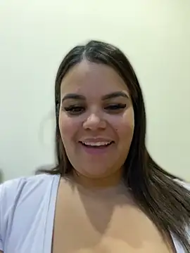 Snapshot of AliceStarshine chatting on February 21, 2025, 2:59 pm AliceStarshine online show from February 21, 2025, 2:59 pm