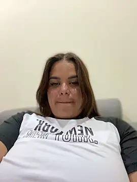 Snapshot of AliceStarshine chatting on February 27, 2025, 2:10 am AliceStarshine online show from February 27, 2025, 2:10 am