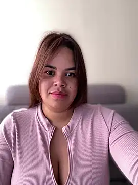 Snapshot of AliceStarshine chatting on March 5, 2025, 2:23 pm AliceStarshine online show from March 5, 2025, 2:23 pm