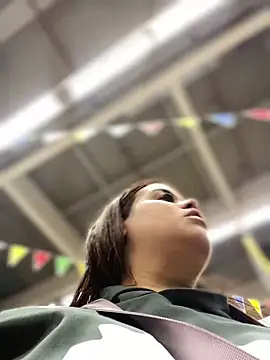 Snapshot of AliceStarshine chatting on March 7, 2025, 10:43 pm AliceStarshine online show from March 7, 2025, 10:43 pm