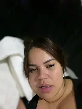 Snapshot of AliceStarshine chatting on March 23, 2025, 12:26 am AliceStarshine online show from March 23, 2025, 12:26 am