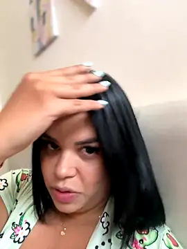 Snapshot of AliceStarshine chatting on September 21, 2025, 4:52 pm AliceStarshine online show from September 21, 2025, 4:52 pm