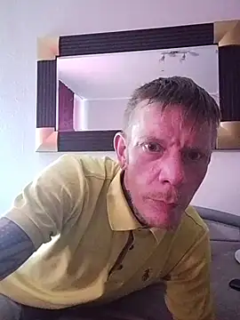 Snapshot of mr_candy1986 chatting on July 9, 2026, 7:56 am mr candy1986 online show from July 9, 2026, 7:56 am