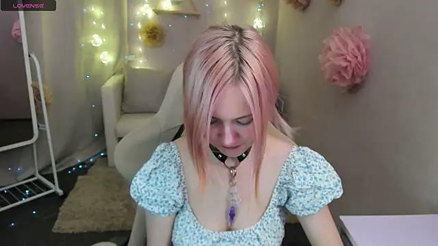 Miiu miiu online show from July 14, 2026, 8:47 pm