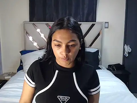 sarajohs online show from July 12, 2026, 11:51 pm