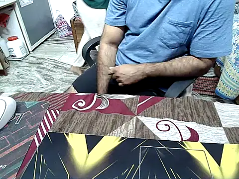 Snapshot of bodytobodyxxx chatting on July 5, 2026, 5:09 pm bodytobodyxxx online show from July 5, 2026, 5:09 pm