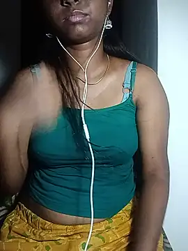 Monika-Beauty online show from July 23, 2026, 6:39 pm