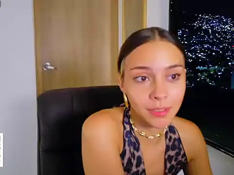 Snapshot of lilithselene chatting on July 10, 2026, 1:21 am lilithselene online show from July 10, 2026, 1:21 am
