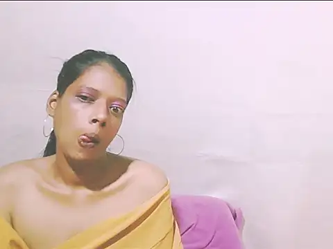 Snapshot of IndianSexyFoxy chatting on July 7, 2026, 7:23 am IndianSexyFoxy online show from July 7, 2026, 7:23 am