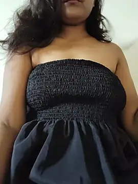 Snapshot of Sexyneera chatting on July 29, 2026, 5:16 am Sexyneera online show from July 29, 2026, 5:16 am