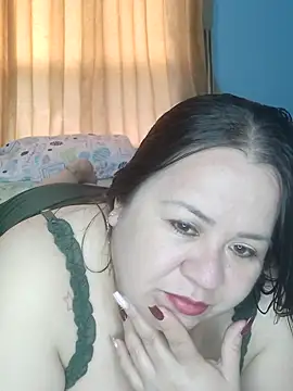 Snapshot of Lorena_Matture chatting on August 7, 2026, 2:30 pm Lorena Matture online show from August 7, 2026, 2:30 pm