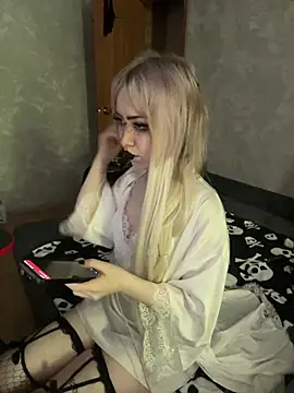 Sindy-Lou online show from July 10, 2026, 10:29 am