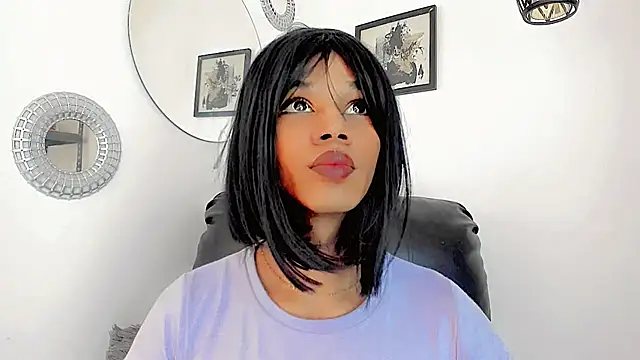 Snapshot of Zendalla_Ebony chatting on July 8, 2026, 2:27 am Zendalla Ebony online show from July 8, 2026, 2:27 am