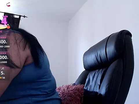 KaitlynX online show from July 9, 2026, 7:23 am