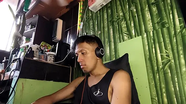 jhoncarlm online show from July 9, 2026, 9:02 am