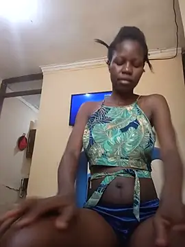 Snapshot of Petitevelvet01 chatting on July 13, 2026, 7:55 am Petitevelvet01 online show from July 13, 2026, 7:55 am