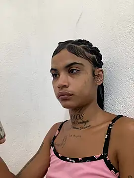 Snapshot of LaReynaZendeyaElite chatting on July 15, 2026, 11:37 am LaReynaZendeyaElite online show from July 15, 2026, 11:37 am
