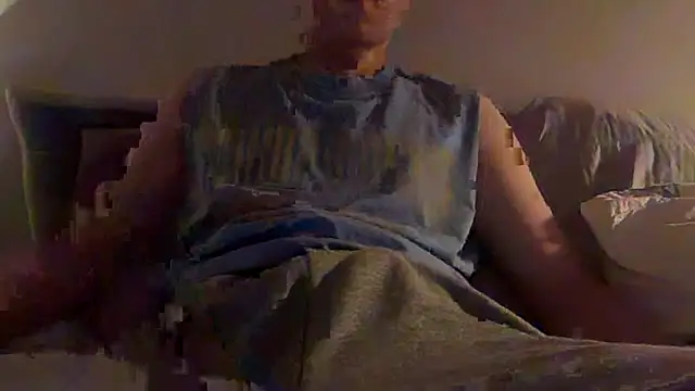 thatguy02020 online show from July 18, 2026, 3:44 am