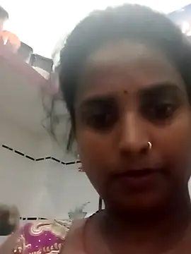 Snapshot of Mnisha6619 chatting on July 16, 2026, 1:39 pm Mnisha6619 online show from July 16, 2026, 1:39 pm