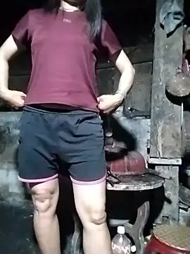 Donut Girl online show from July 9, 2026, 10:36 pm