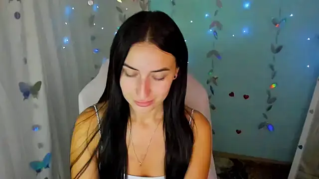 Snapshot of Star_Emily_ chatting on July 18, 2026, 2:10 pm Star Emily online show from July 18, 2026, 2:10 pm